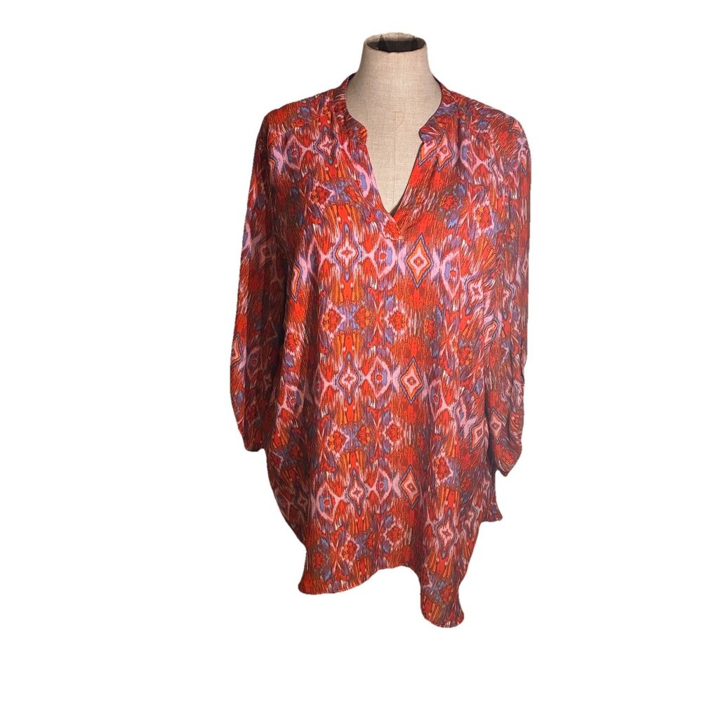 Riley+James Women’s Print Pull Over Top. Orange, Blue, Coral V Neck Size 26/28W
